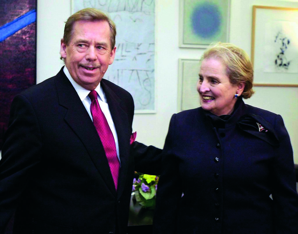 President Václav Havel (left) and Secretary Albright (right)
